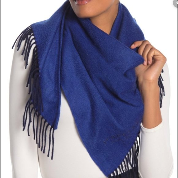 burberry scarf triangle